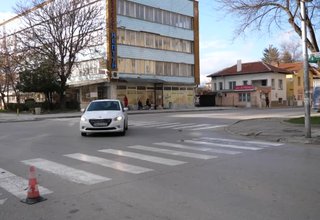 В понеделник – 13 декември е насрочено обществено обсъждане на проекта за генерален план на организацията на движението в Ботевград. Обсъждането ще се проведе само онлайн Скрийншот
