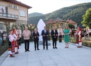 С тържествена церемония беше открит паметник на Васил Левски в гр. Етрополе