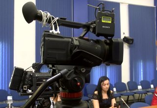 Националното сдружение на кабелните оператори алармира, че срещу тях се води търговска война от страна на големите телевизионни оператори Скрийншот