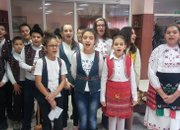 Ученици и студенти създадоха празнично настроение в Дом за възрастни хора „Д-р Адриян Атанасов”