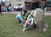 ЕТРОПОЛЦИ СЕ ПОКЛОНИХА ПРЕД ГЕРОИЧНАТА СМЪРТ НА АПОСТОЛА