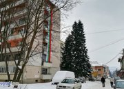 Трибагреник с дължина 15 метра се вее на блок на улица „Гурко“