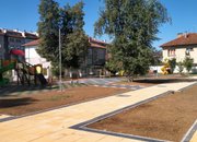 Две детски градини ще посрещнат новата учебна година с обновени дворни пространства