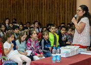 Детската писателка Цвета Белчева се срещна с ученици от Ботевград