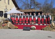Нарекоха го още "Очов ден"