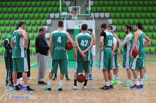 Балкан с първа тренировка в Арена Ботевград