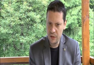 Областният управител Илиян Тодоров зави, че ще лобира в ботевградската полиция да бъдат назначени повече полицаи Скрийншот