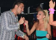 Константин флиртува - не се притеснява за сватбата си