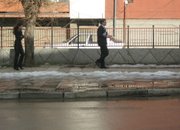 Министър Дянков похапна дюнер в Ботевград