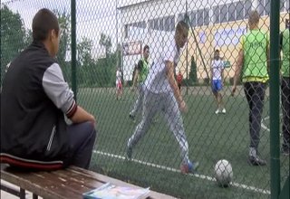 Вчера бе финалният мач от футболното първенство на ПГТМ Христо Ботев, което се провежда всяка година Скрийншот
