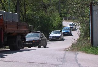 Пътят Ботевград-Зелин е затворен за движение от началото на месеца – както сме информирали, заради извършващия се ремонт Скрийншот