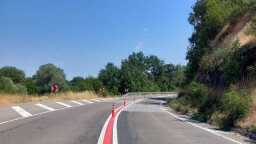 Започва монтирането на гъвкави ограничители в близо 4-километров участък от път I-1 в района на Лютидол