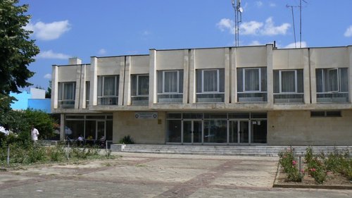 Община Ботевград ще кандидатства по проект „Красива България“ за ремонт на читалището в Скравена и детската ясла в Ботевград