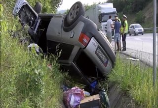 Лек автомобил „Ауди А6” излетя от магистралата. Скрийншот