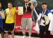Силно представяне на състезателите по канадска борба на международен турнир