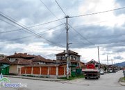 Осигурен е дом за двойката щъркели на ул. „Преслав“ 44