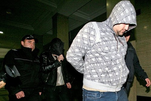 Съдът остави само един от "Недосегаемите" в ареста