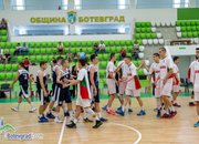 Юношите (18) записаха убедителна победа над сборен отбор от Южна Сърбия