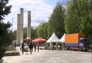 В Ботевград започна подготовката за традиционния Великденски събор Скрийншот