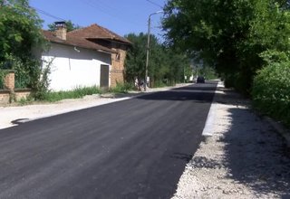 Над 90 хиляди лева вложи общината в изграждане на канализация и асфалтиране на улица в Трудовец. Скрийншот