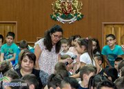 Детската писателка Цвета Белчева се срещна с ученици от Ботевград