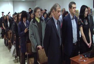 Випуск 2015 на колежа по енергетика и електрока получиха дипломите си на тържество, което се състоя на 27 февруари Скрийншот