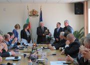 Областният управител връчи традиционните годишни награди за 2015 г.