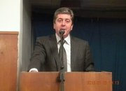 Препълнен салон посрещна Георги Първанов