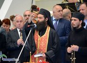 Прерязаха лентата на многофункционална спортна зала „Арена Ботевград”