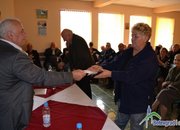 Срещата на кмета с жители на Литаково започна с едноминутно мълчание в памет на патриарх Максим