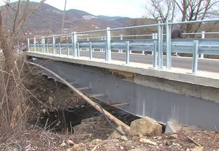 Приключи ремонтът на моста на река Калница, който свързва Скравена с вилната зона и манастира Свети Николай Скрийншот