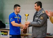 Полицаи събраха 2000 лева от футболен турнир в Ботевград за детето на свой колега