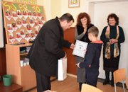 Ученици от Етрополе са отличени в конкурса за рисунка „ПОЛИЦАЯТ Е МОЙ ПРИЯТЕЛ И УЧИТЕЛ“
