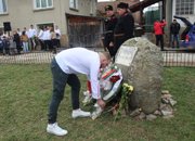 ЕТРОПОЛЦИ СЕ ПОКЛОНИХА ПРЕД ГЕРОИЧНАТА СМЪРТ НА АПОСТОЛА