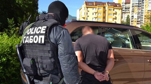 Окошариха рекетьорската група "Тарикатите"