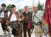 В тазгодишната възстановка в Панагюрище участваха и етрополци