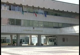 116 жители на общината са подали документи за включване в годишния списък на притежателите ан лихвоточки за 2009 година Скрийншот