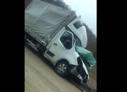 Един човек е пострадал при катастрофа между бус и ТИР на пътя Ботевград – Мездра в района на Новачене /допълнена/