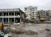 Събарят старата автогара в Ботевград