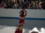 Грейнаха коледните светлини на елхата в Ботевград