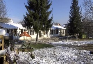 За 55 хиляди лева продават бившата детска ясла във Врачеш Скрийншот