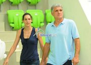 Фамилия Везенкови гледа волейбол в Арена Ботевград