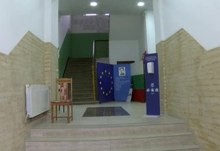 Учениците могат да са в клас от 6 декември Скрийншот