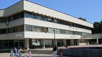 Общината изпрати предупредителни писма на собствениците на опасни сгради