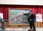 Две почетни отличия бяха връчени преди началото на концерт-спектакъла “Памет и бъдеще – 90 год. с името на Ботев и 140 год. читалище“