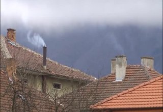 Половин България диша опасно мръсен въздух от началото на годината Скрийншот