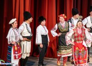 Две почетни отличия бяха връчени преди началото на концерт-спектакъла “Памет и бъдеще – 90 год. с името на Ботев и 140 год. читалище“