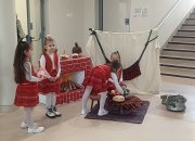 С празнична програма в МБАЛ Ботевград бе отбелязан Денят на родилната помощ