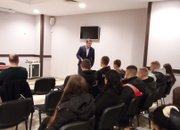 Клуб „Спорт и здраве – Етрополе“ с предколеден подарък за жителите в Етрополе