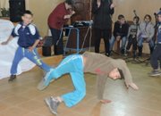 Предколедно тържество в Лопянското училище